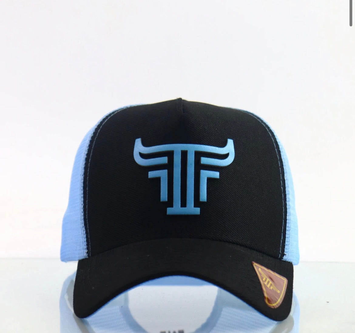 Farm Bulls Black/Blue