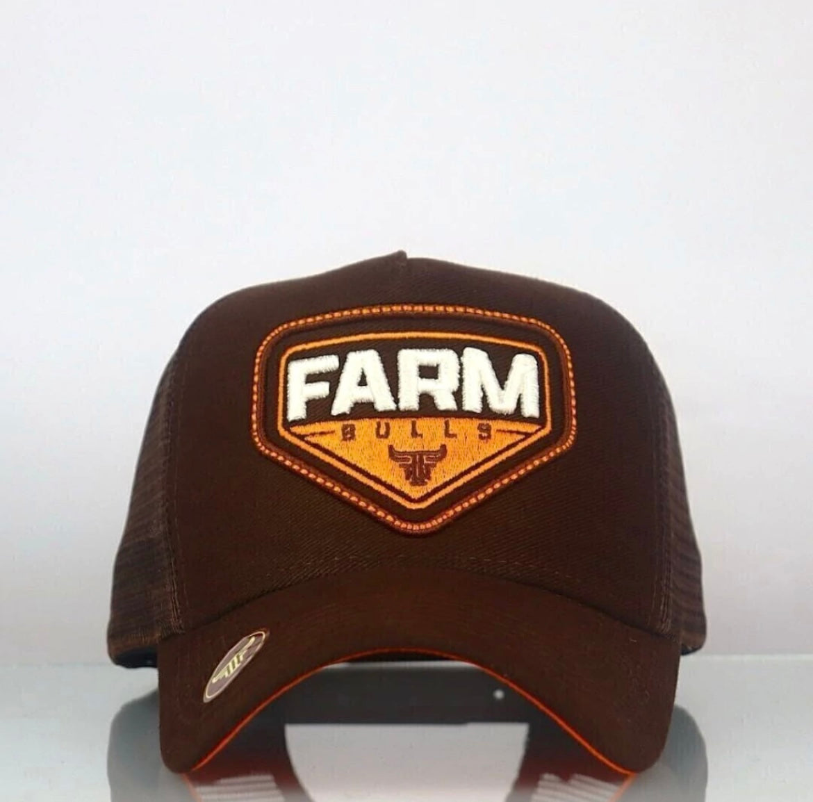 Farm Bulls Brown/Orange